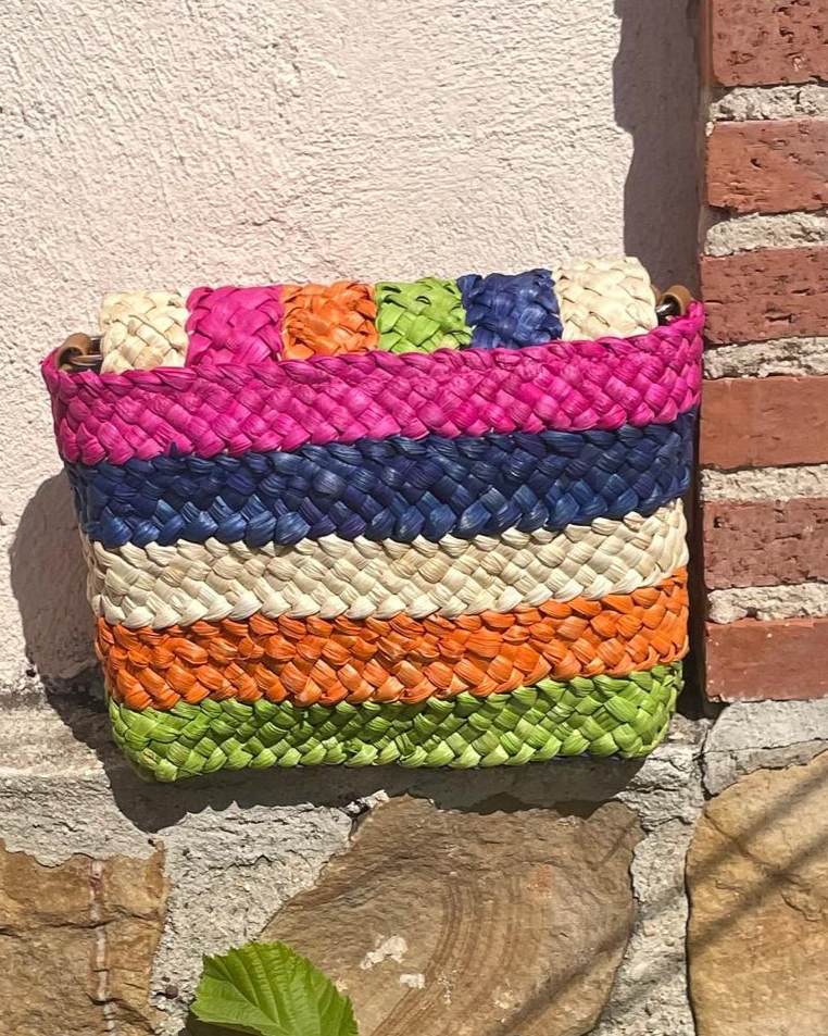 BOLSO EN RAFIA MULTICOLOR